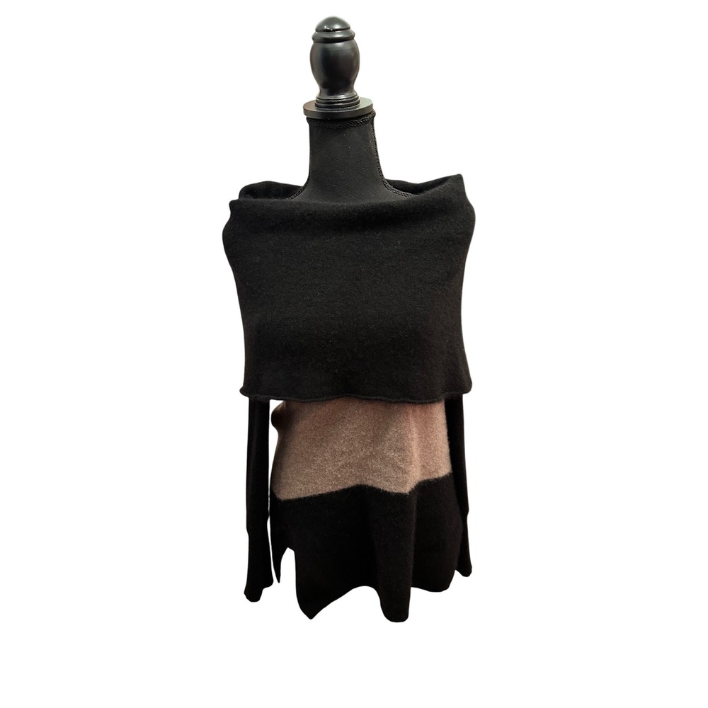 Saks Fifth Avenue 100% Cashmere Off Shoulder Colorblock Sweater Black Taupe L